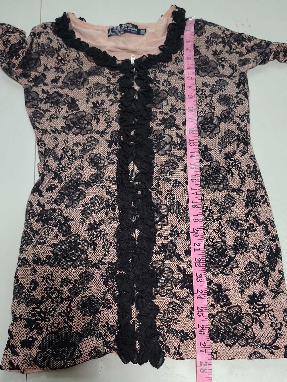 Twelve by Twelve Dark Floral Lace Trim Zip Fitted Cardigan Top Size M Whimsigoth - Picture 15 of 16